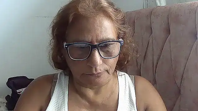 Snapshot of charrysexy1 chatting on February 18, 2026, 3:52 pm charrysexy1 online show from February 18, 2026, 3:52 pm