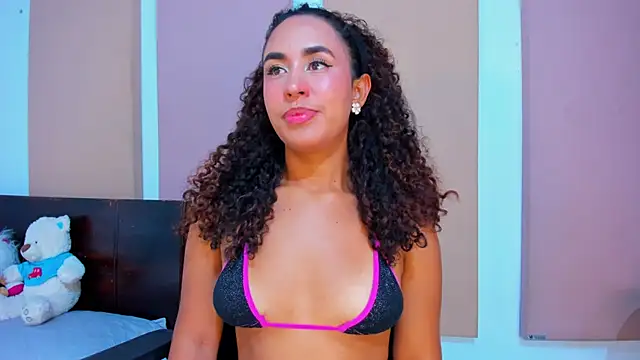 abbyblairs3 online show from March 27, 2026, 4:18 am