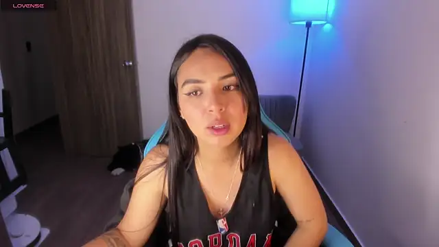 Snapshot of Miss_Nicole chatting on January 9, 2026, 12:24 am Miss Nicole online show from January 9, 2026, 12:24 am