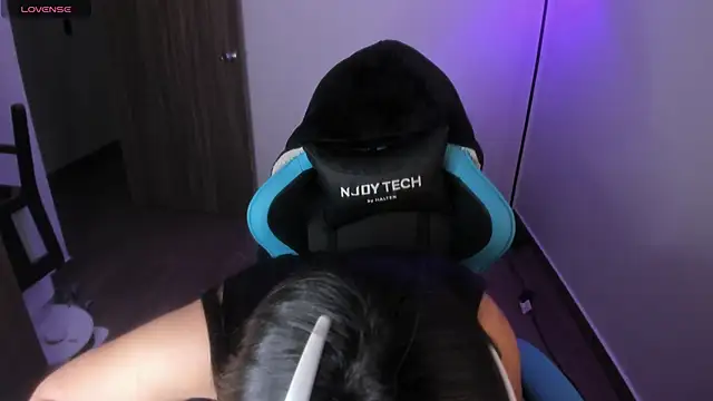 Snapshot of Miss_Nicole chatting on January 9, 2026, 8:21 pm Miss Nicole online show from January 9, 2026, 8:21 pm