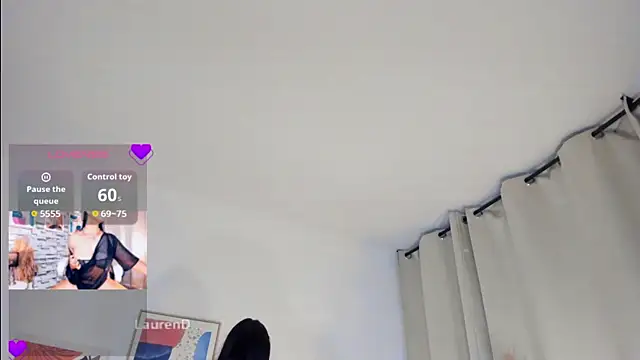 Snapshot of Misslaurenn chatting on January 12, 2026, 11:32 pm Misslaurenn online show from January 12, 2026, 11:32 pm