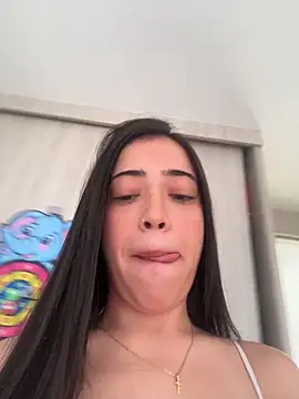 Snapshot of Reggie-Liam chatting on December 4, 2025, 4:16 pm Reggie-Liam online show from December 4, 2025, 4:16 pm