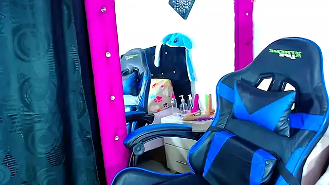 Snapshot of Jenng18 chatting on February 3, 2026, 3:48 am Jenng18 online show from February 3, 2026, 3:48 am