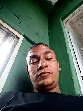 Snapshot of 121fff chatting on September 24, 2025, 8:01 pm 121fff online show from September 24, 2025, 8:01 pm