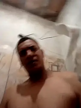 Snapshot of 121fff chatting on October 25, 2025, 3:18 pm 121fff online show from October 25, 2025, 3:18 pm