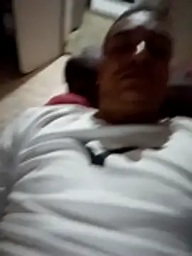 Snapshot of 121fff chatting on November 22, 2025, 11:42 am 121fff online show from November 22, 2025, 11:42 am