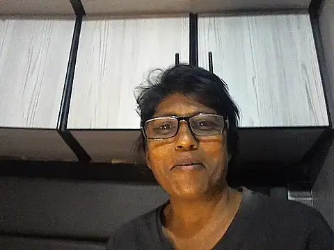 Snapshot of MsAttitude chatting on January 7, 2026, 8:50 am MsAttitude online show from January 7, 2026, 8:50 am