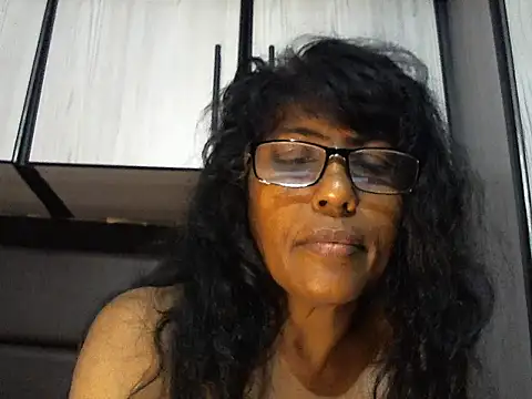 Snapshot of MsAttitude chatting on March 2, 2026, 7:26 am MsAttitude online show from March 2, 2026, 7:26 am