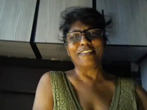 MsAttitude online show from March 17, 2026, 7:44 am