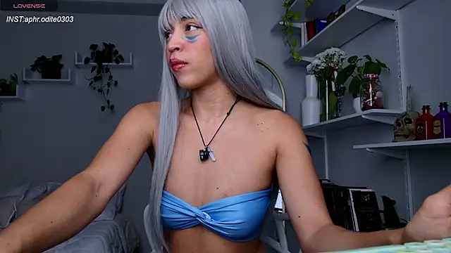 Nikol-JE online show from October 10, 2025, 9:03 pm