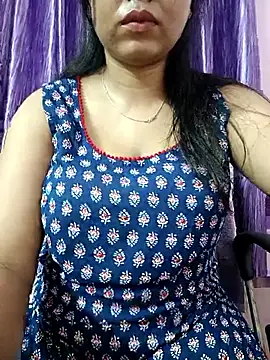 Nia  09 online show from September 9, 2025, 7:35 pm