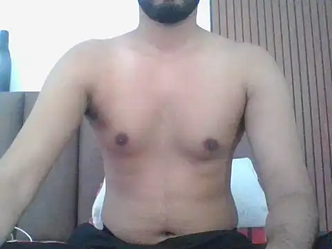 bigdickfuckuu online show from September 16, 2025, 8:59 am