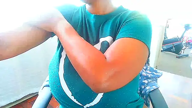 Charlie-Crawford online show from February 1, 2025, 10:15 am