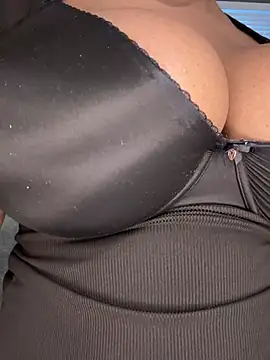 Snapshot of 1Topgyal chatting on January 27, 2025, 5:15 pm 1Topgyal online show from January 27, 2025, 5:15 pm