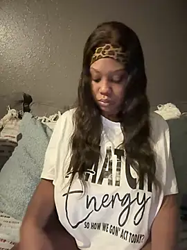 Snapshot of 1Topgyal chatting on March 1, 2025, 10:02 am 1Topgyal online show from March 1, 2025, 10:02 am