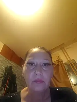 Snapshot of dominatrixredsonyja chatting on November 29, 2025, 3:37 pm dominatrixredsonyja online show from November 29, 2025, 3:37 pm