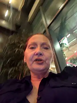 Snapshot of dominatrixredsonyja chatting on December 19, 2025, 3:52 pm dominatrixredsonyja online show from December 19, 2025, 3:52 pm