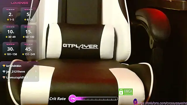 CrossyAayesha online show from November 6, 2025, 11:11 am