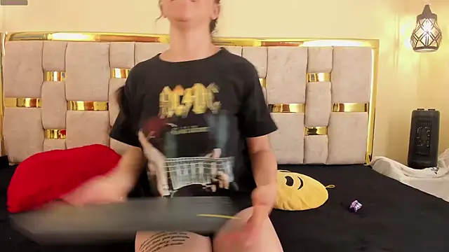 ttata 3 online show from February 11, 2025, 11:01 pm