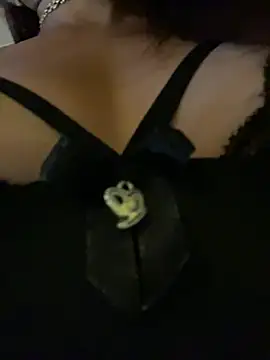 Snapshot of Ary_mar chatting on January 23, 2025, 11:15 am Ary mar online show from January 23, 2025, 11:15 am