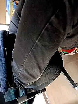 alex89north online show from March 19, 2025, 10:11 am