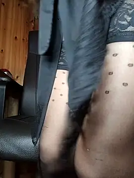 Snapshot of dolcehelena993 chatting on January 25, 2025, 2:36 pm dolcehelena993 online show from January 25, 2025, 2:36 pm