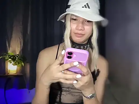 Snapshot of bigcock_maria chatting on January 8, 2026, 8:44 pm bigcock maria online show from January 8, 2026, 8:44 pm