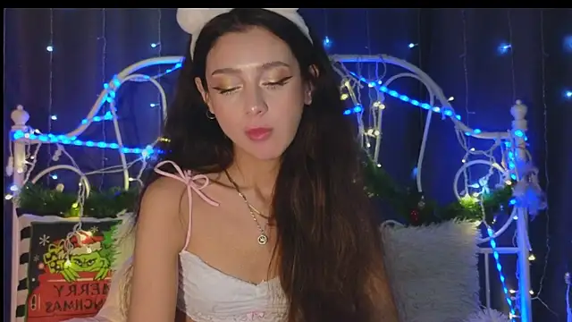 Snapshot of Funny_Bunny chatting on January 5, 2025, 3:43 am Funny Bunny online show from January 5, 2025, 3:43 am