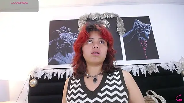 Snapshot of SabinaMerchetti chatting on December 8, 2024, 10:36 pm SabinaMerchetti online show from December 8, 2024, 10:36 pm