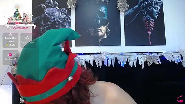 Snapshot of SabinaMerchetti chatting on December 10, 2024, 6:54 am SabinaMerchetti online show from December 10, 2024, 6:54 am