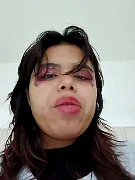 Snapshot of SabinaMerchetti chatting on September 27, 2025, 2:27 am SabinaMerchetti online show from September 27, 2025, 2:27 am