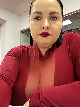 GeorgiaLerox online show from November 17, 2025, 1:28 pm