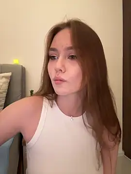 Snapshot of Meow_Sophie chatting on December 17, 2025, 1:28 pm Meow Sophie online show from December 17, 2025, 1:28 pm