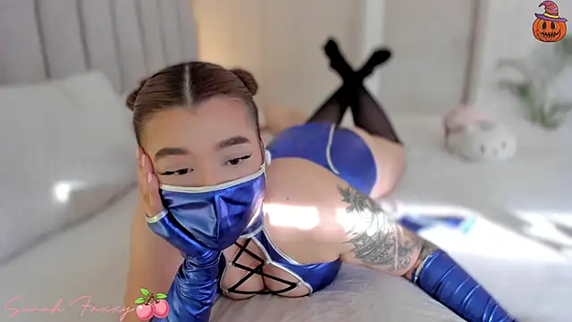 Snapshot of Foxxy222_ chatting on October 25, 2025, 9:20 pm Foxxy222 online show from October 25, 2025, 9:20 pm