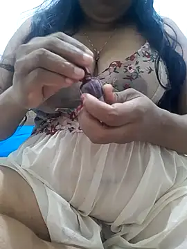 chubby wife online show from February 10, 2025, 11:04 am