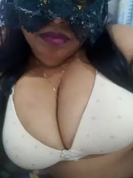 Snapshot of chubby_wife chatting on February 20, 2026, 9:54 am chubby wife online show from February 20, 2026, 9:54 am