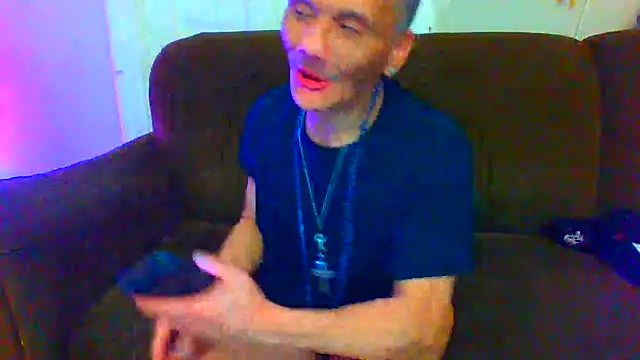 Snapshot of xuan8pssy_ui69 chatting on February 20, 2026, 6:30 pm xuan8pssy ui69 online show from February 20, 2026, 6:30 pm