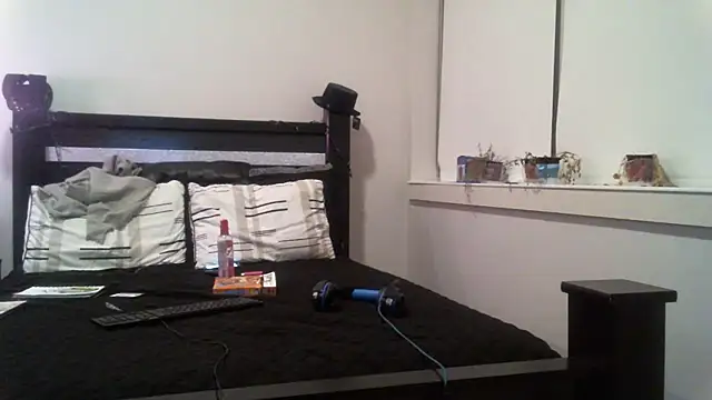 Snapshot of lofibunni chatting on January 10, 2026, 5:09 am lofibunni online show from January 10, 2026, 5:09 am