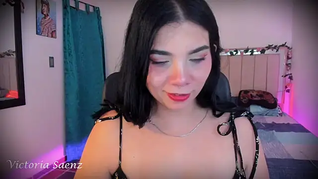 victoriaasaenz  online show from December 14, 2025, 12:49 am