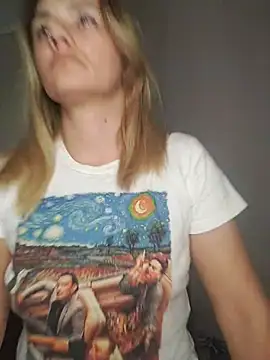 KrissSexi online show from October 28, 2025, 5:26 pm