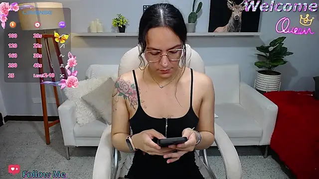 Snapshot of Bianca____ chatting on February 4, 2026, 12:49 am Bianca online show from February 4, 2026, 12:49 am