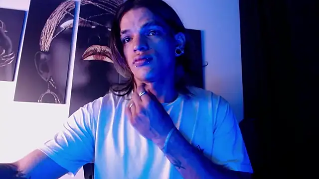 Snapshot of AlbertBernal69 chatting on November 6, 2025, 3:40 am AlbertBernal69 online show from November 6, 2025, 3:40 am