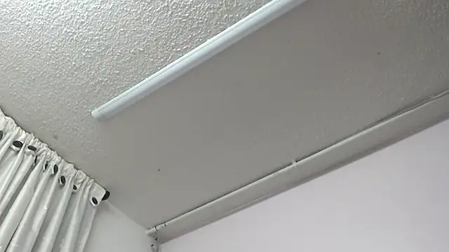 Snapshot of ORIANNA_BODMOD chatting on February 11, 2026, 11:10 pm ORIANNA BODMOD online show from February 11, 2026, 11:10 pm