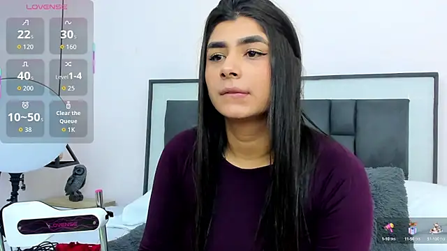 ZiaCalifa online show from October 15, 2025, 11:54 am