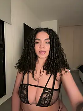 Snapshot of Mariecurl chatting on February 12, 2026, 1:22 am Mariecurl online show from February 12, 2026, 1:22 am