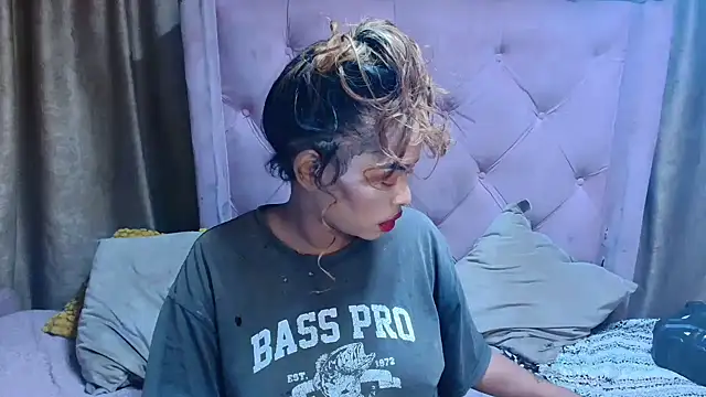 Snapshot of AFRICANGODDESSXXX chatting on February 15, 2026, 9:55 pm AFRICANGODDESSXXX online show from February 15, 2026, 9:55 pm