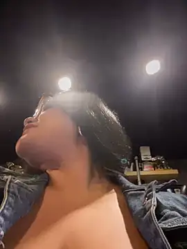 Insane Issa online show from January 9, 2025, 8:33 pm