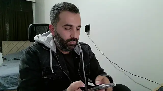 tgltplsr online show from December 18, 2025, 11:44 pm