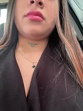 LunaBaker-1 online show from January 13, 2026, 7:41 pm