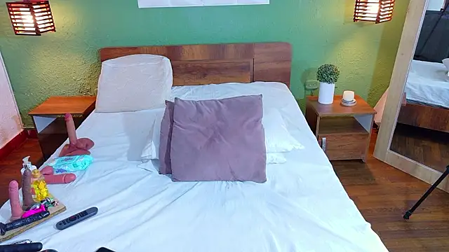 dannaahbrown online show from February 10, 2026, 1:37 pm